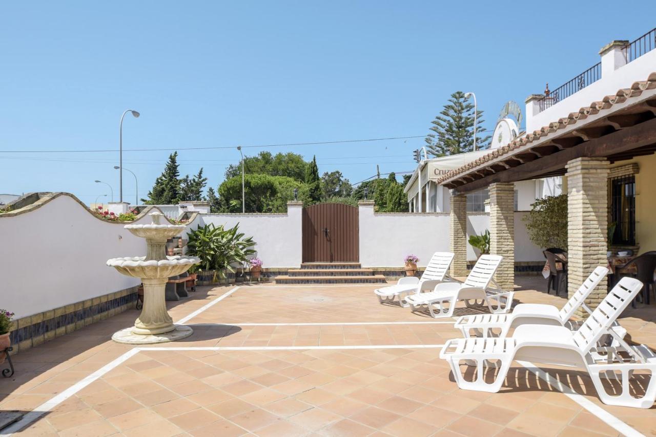 Villa Fuentes Solo Familias Кониль-де-ла-Фронтера Экстерьер фото